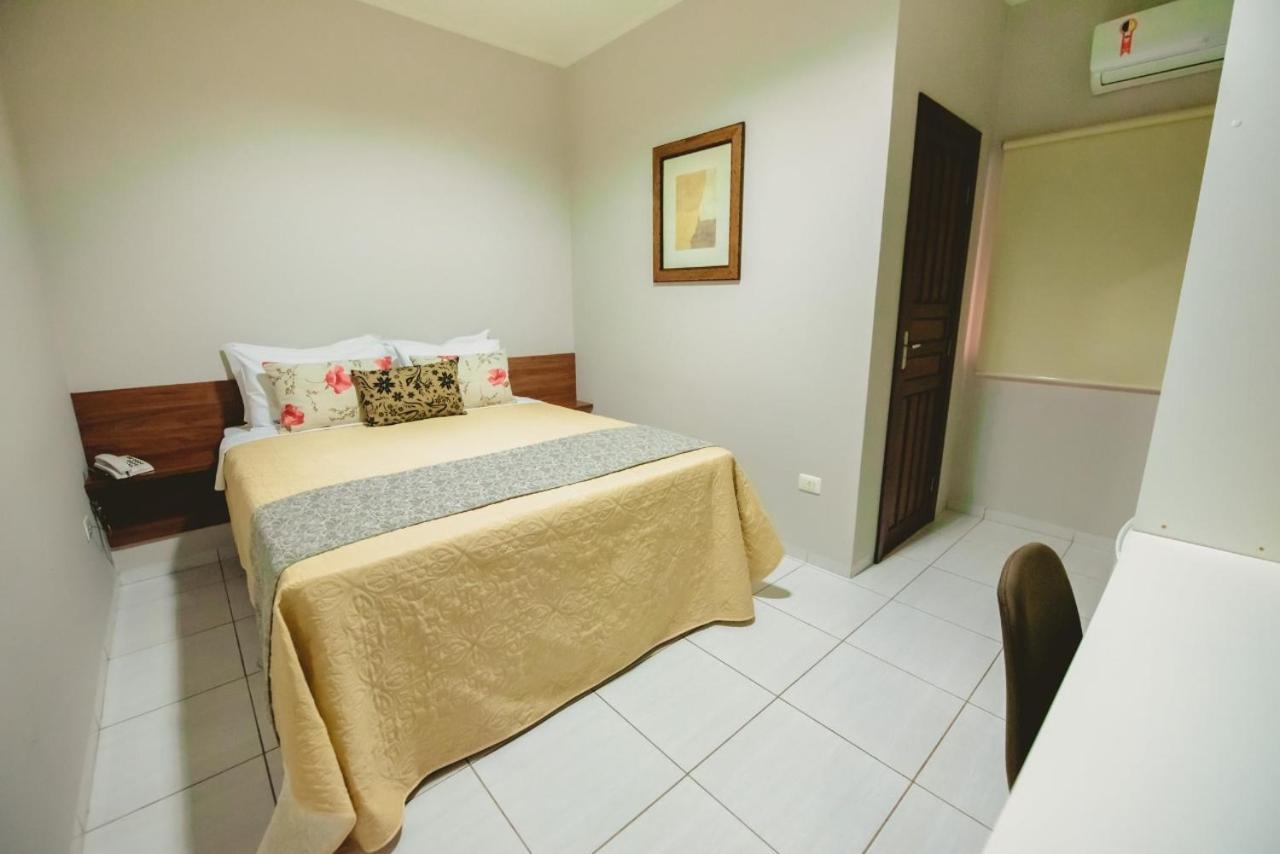 Hotel Dutra Sinop Eksteriør billede