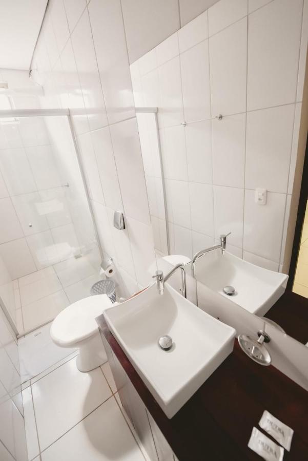 Hotel Dutra Sinop Eksteriør billede